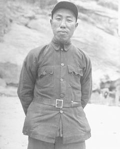 （圖）校長成仿吾1940年于山西