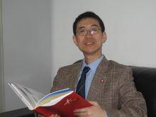 西安交通大學教授黃佐華