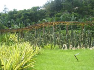 萬石植物園