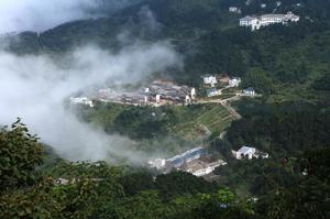 龜峰山風景區[湖北省麻城市龜峰山風景區]