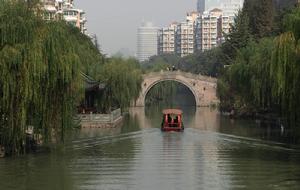 中東河八景