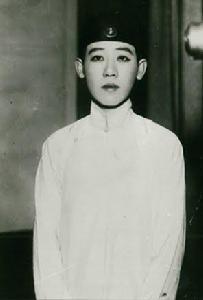 川島芳子男裝像