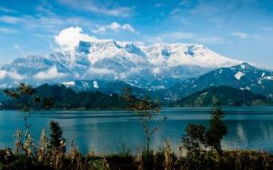 瓦屋山風景區