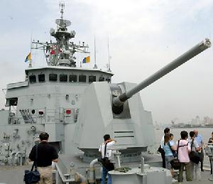 MK45型艦炮系統