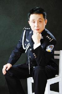 王大軍[深圳市公安局警官藝術團歌手]