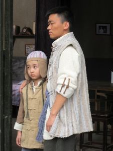 張子楓與王寶強首次合作，在《我的父親是板凳》中出演父女