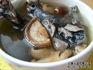 黑烏雞湯