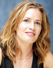 Elisabeth Shue