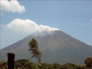 聖克里斯托瓦爾火山