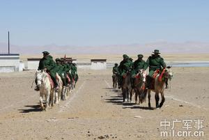 西藏里孜邊防派出所建立“護邊巡騎隊”