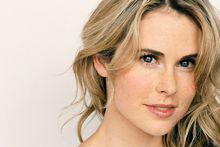 Anna Hutchison