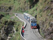 大吉嶺路上的小火車