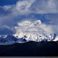 加拉白壘峰