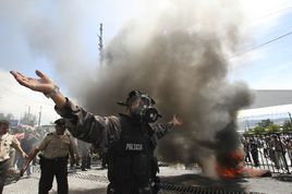 9·30厄瓜多警察騷亂事件