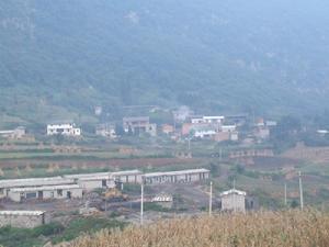 石岩腳村[雲南昆明市石林縣圭山鎮下轄村]