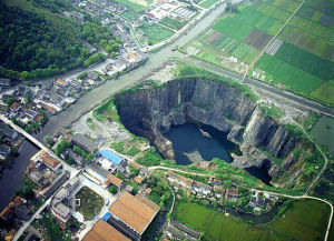 天馬山深坑