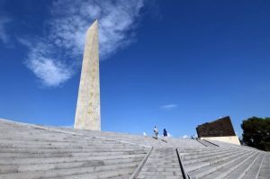 百團大戰紀念碑[山西陽泉市百團大戰紀念碑]