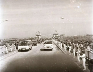 1973年10月前扶松花江大橋通車