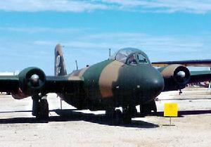 B-57坎培拉轟炸機