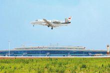 瀘州雲龍機場開始進行校飛