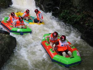 天燕原始生態旅遊區