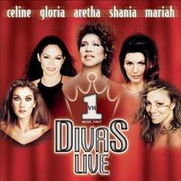 Divas Live