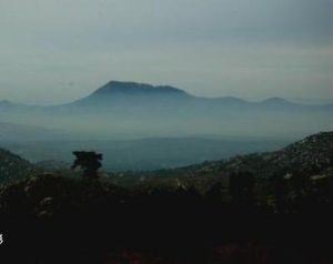 鳳凰山[山東省鄒城市]