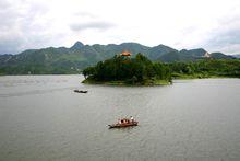 湯泉池風景