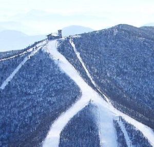 龍坪高山滑雪中心