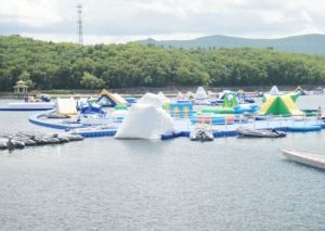 鏡泊湖水上樂園