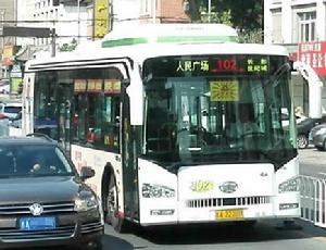 長春102路新車