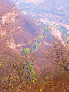 紅旗渠青年洞頂峰 （岳）