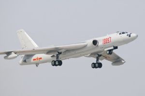 圖-16轟炸機