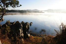 堡子村[雲南省石林縣路美邑鎮堡子村]