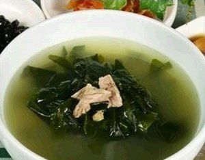 紫菜豆腐蝦米瘦肉湯