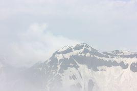 白雲峰[長白山的主峰]