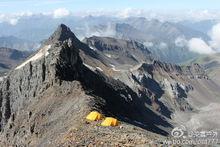 桑雪登山雪寶頂攀登