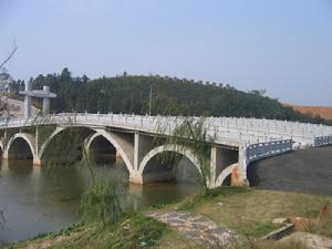 岳陽職業技術學院