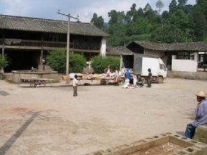 （圖）里山彝族鄉