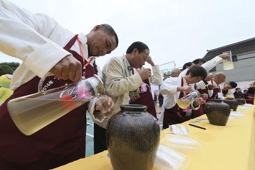 2016“金罈子”杯崇明老白酒民間釀造大師賽