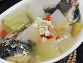 冬瓜薏仁鯽魚湯