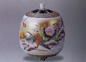 日本瓷器