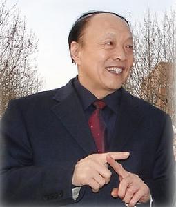 李忠印