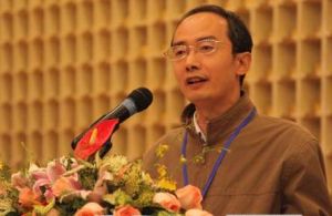 北京師範大學哲學與社會學學院教授徐文明在第八屆覺群文化周上發表了《和諧宗教引領人類文明與社會進步做出貢獻》的主題演講。