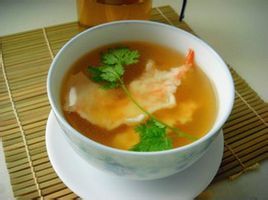 綠茶捶蝦湯