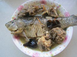 羊肉鯽魚湯