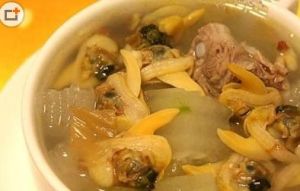 蜆肉排骨冬瓜湯