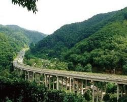 加籠坪熱帶季雨林旅遊區