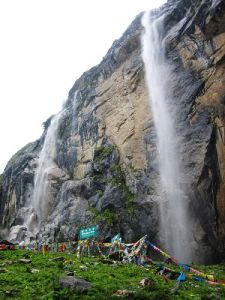 雨崩神瀑