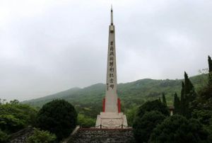 韋崗戰鬥勝利紀念碑